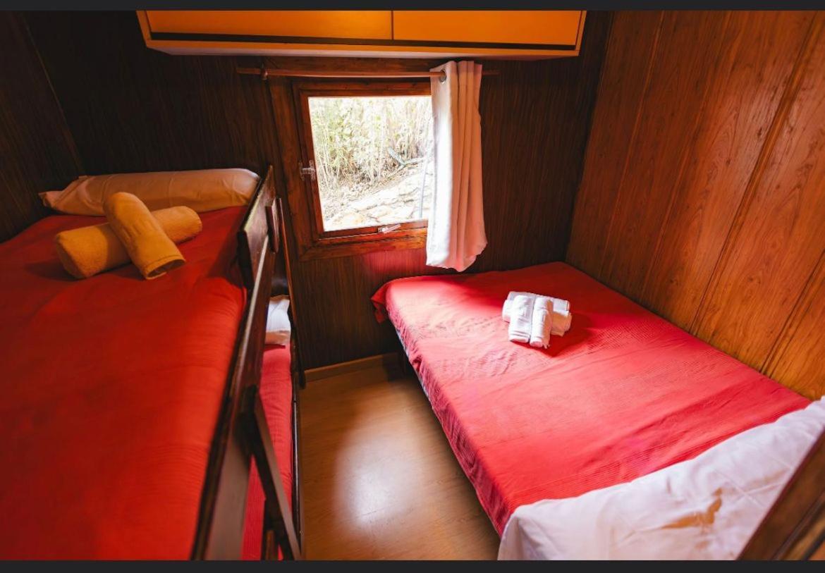 Camping & Bungalows Suspiro Del Moro Otura Buitenkant foto