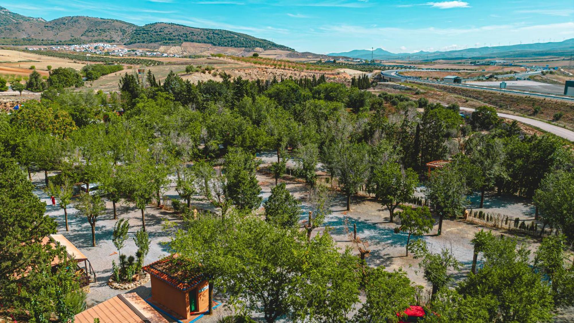 Camping & Bungalows Suspiro Del Moro Otura Buitenkant foto
